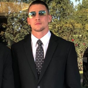 Meet your Posher, Tyler